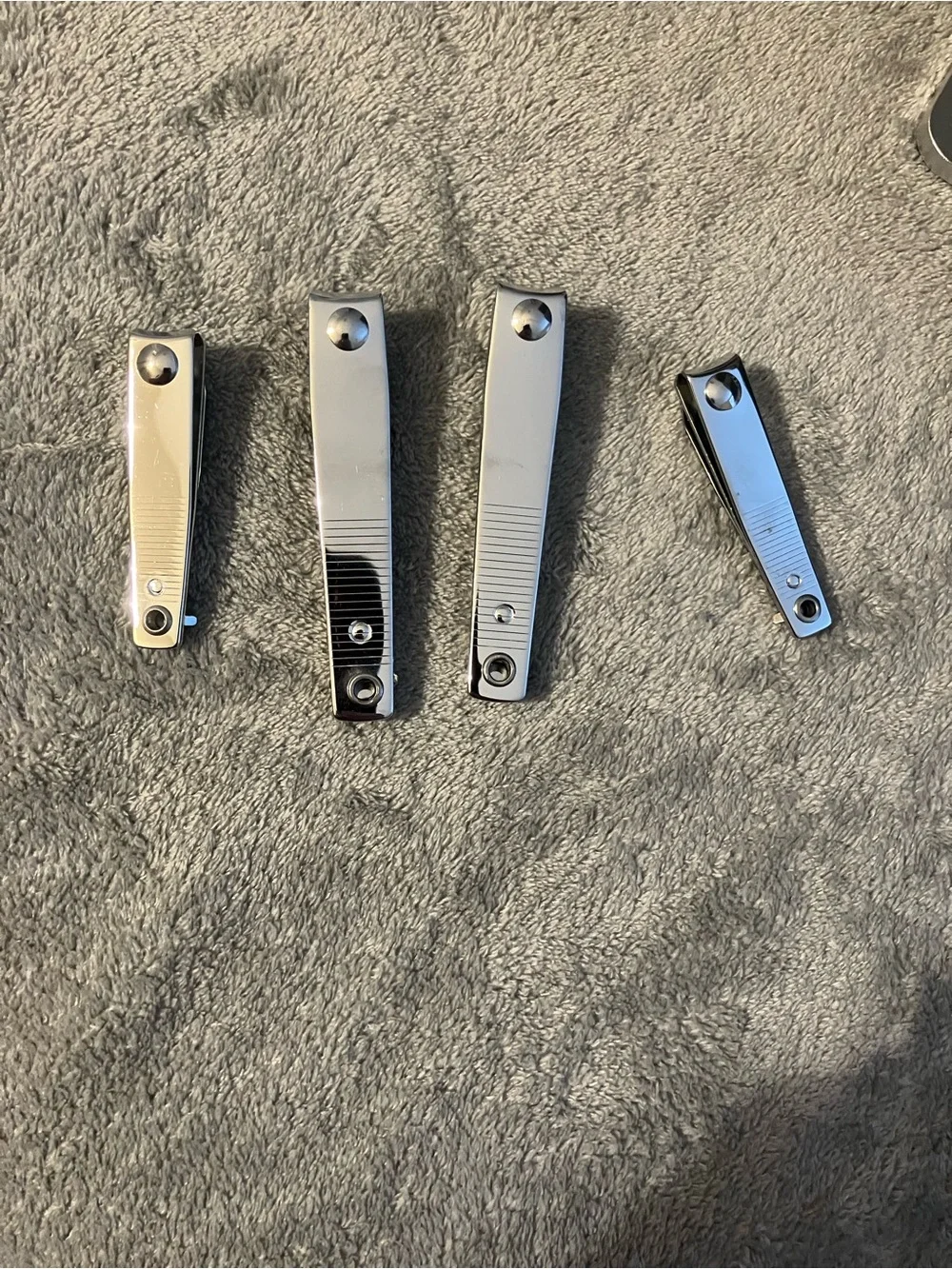 Set of 4 Chrome Nail Clippers - Silver